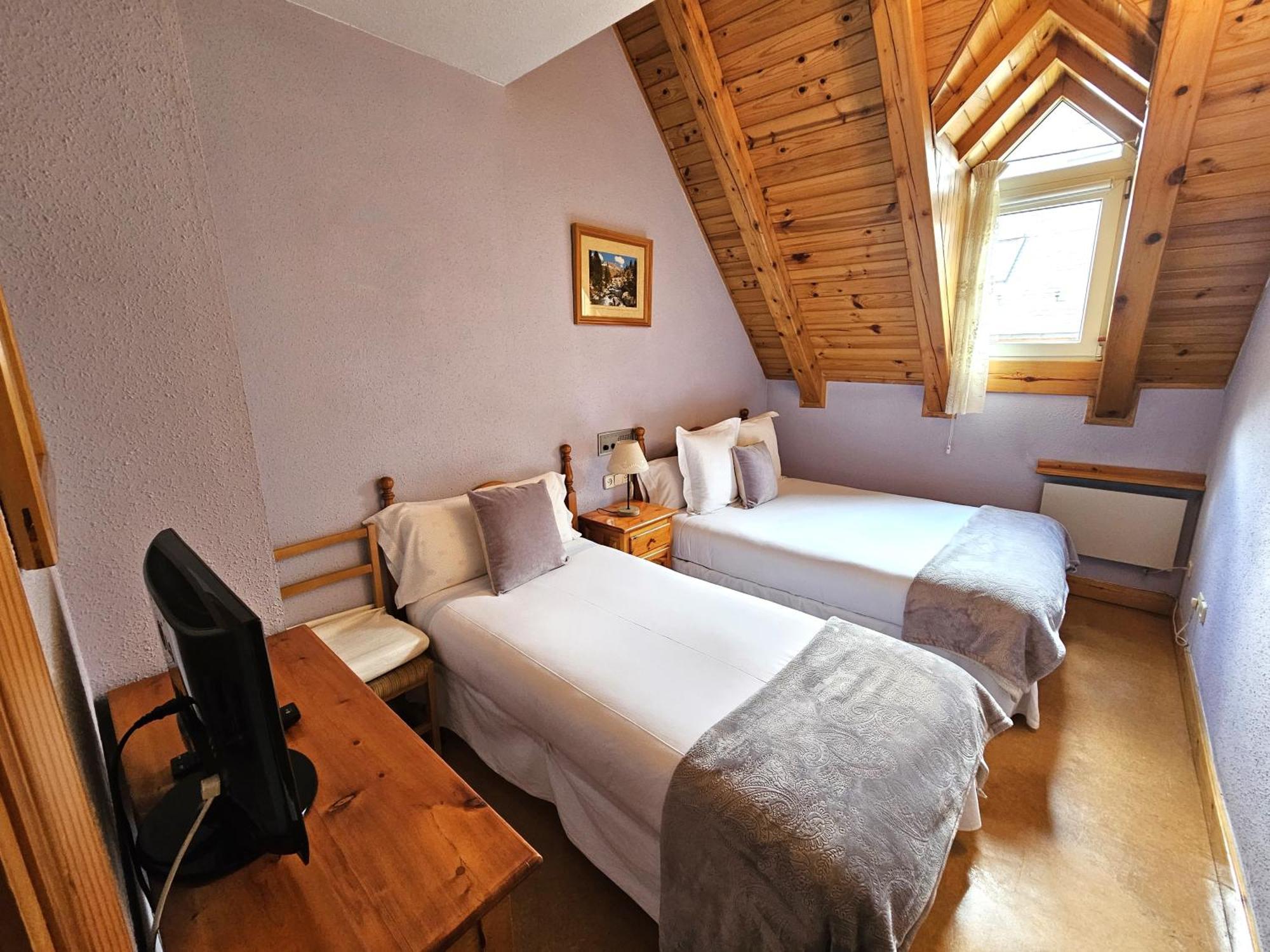 Hotel Anglada ビエルハ エクステリア 写真